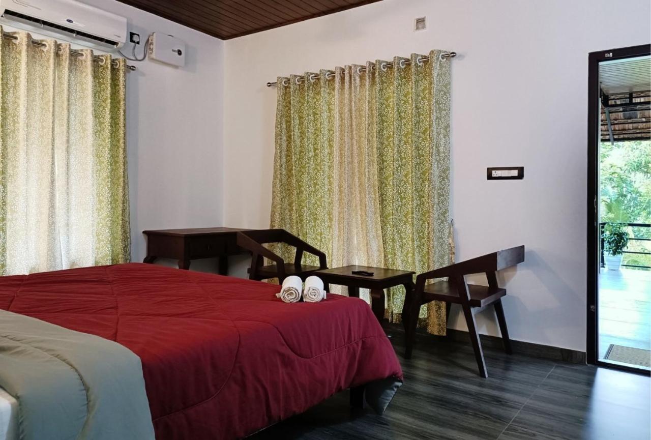 Marari Charlys Homestay Alappuzha Exteriör bild