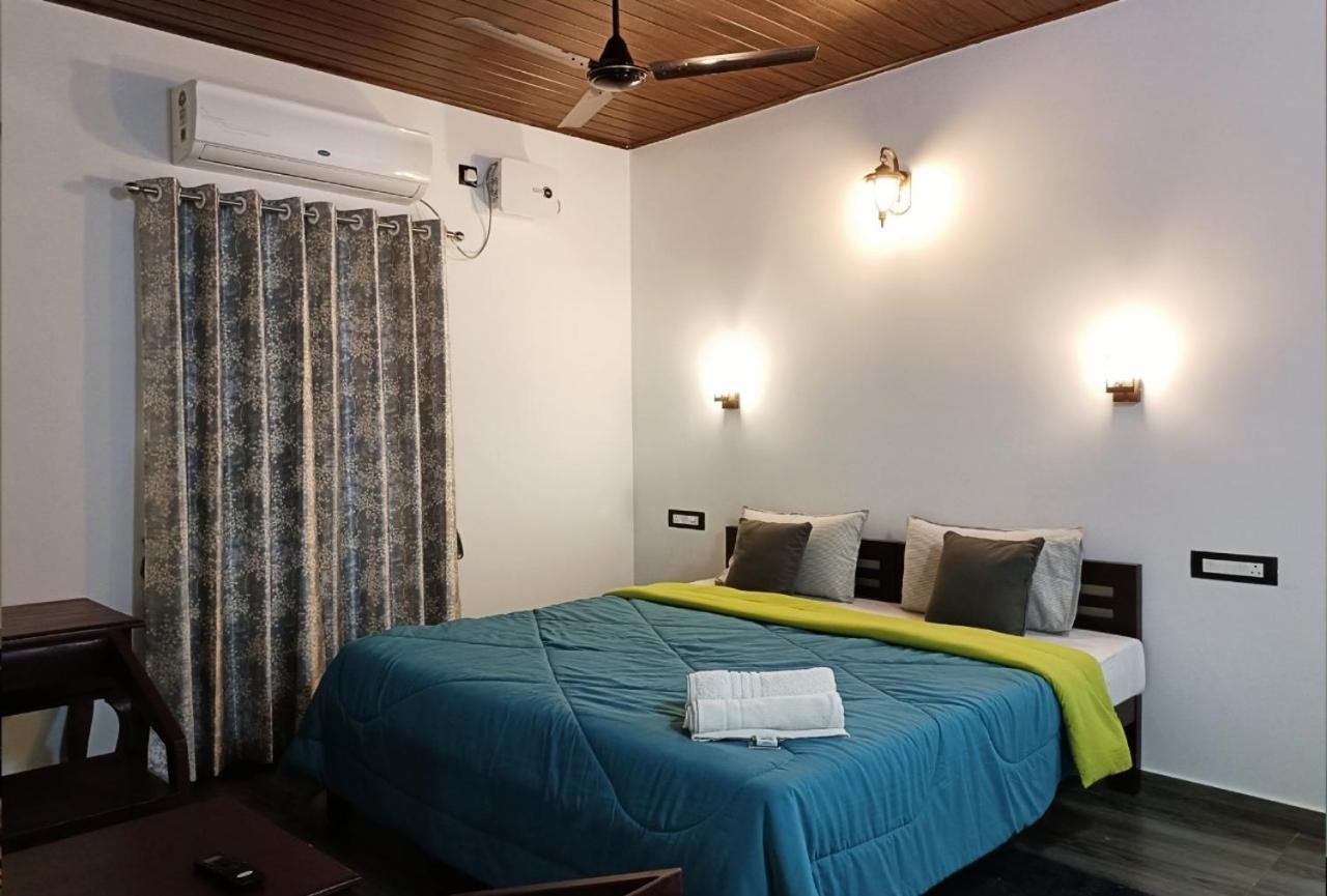 Marari Charlys Homestay Alappuzha Exteriör bild